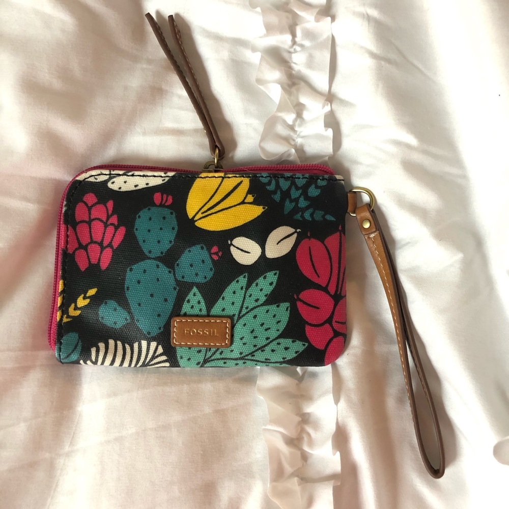Fossil Wristlet Wallet